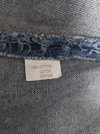 Falda vaquera con bordados flores