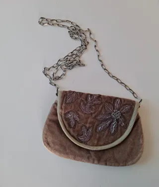 Bolso terciopelo bordado morado y marrón