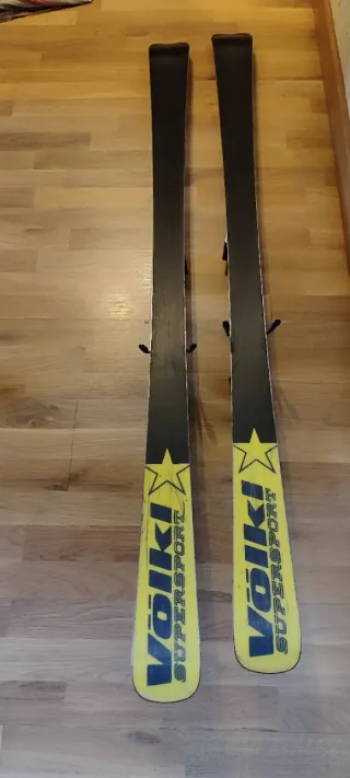 Esquís Volkl 6 Estrellas