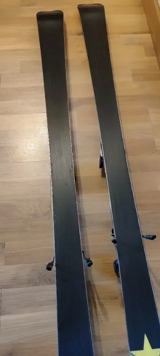 Esquís Volkl 6 Estrellas