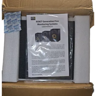 Altavoz KRK Rokit 5, sin uso