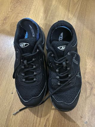 Zapatillas MBT Negras y Grises