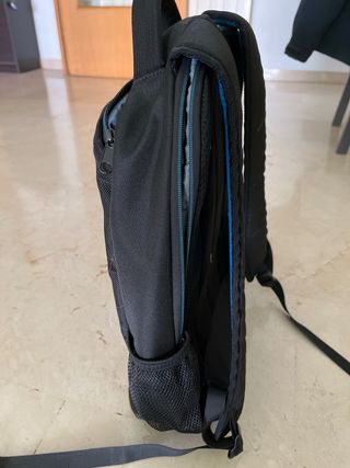 Mochila Dell Negra y Azul