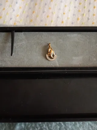 Colgante horóscopo de oro