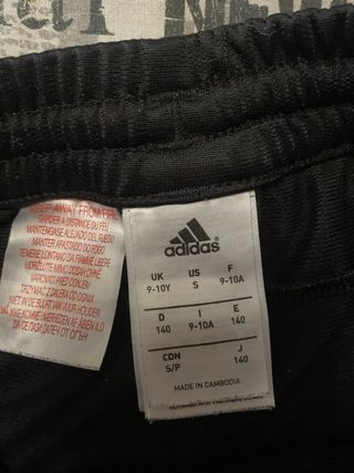 Pantalón deportivo Adidas negro