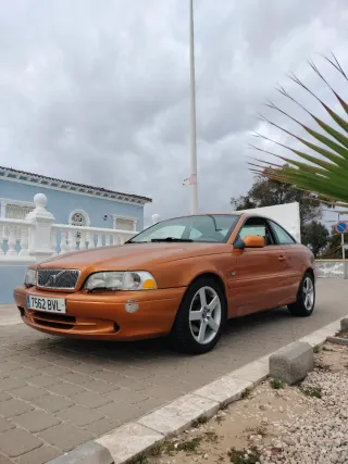 Volvo C70 2002