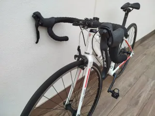 Bicicleta de Carretera Trek 1.1 aluminio