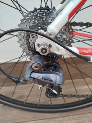 Bicicleta de Carretera Trek 1.1 aluminio