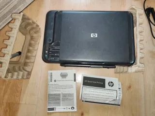 Stampante HP Deskjet F2480 con scanner