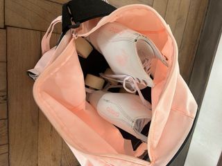 Juego de patines y protecciones