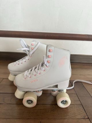 Juego de patines y protecciones