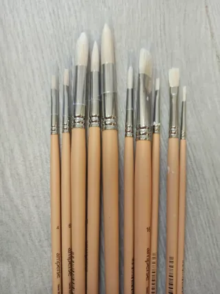 10 Pinceles Óleo y Acrílico