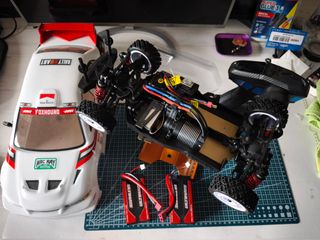 Coche RC HNR Foxhound Mitsubishi 1/10