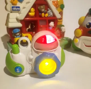 4 Giocattoli Chicco Clementoni Bimbi