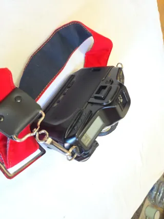 Cámara Canon T90 Negra