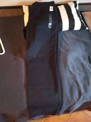 Pantalones GAP negros talla 34x32