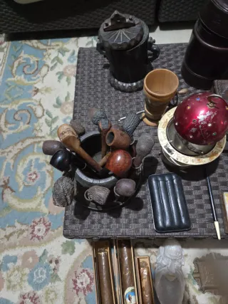 Lote para fumadores: puros, ceniceros, etc.