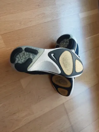 Zapatillas Nike Joyride Run Negro/Blanco