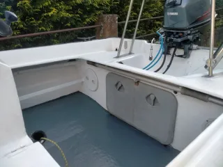 Planeadora con motor Yamaha