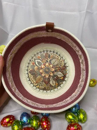 Cestino fatto a mano per Pasqua