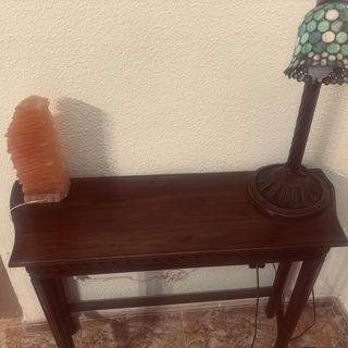 Recibidor antiguo de madera