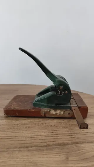 Perforadora Vintage Leitz