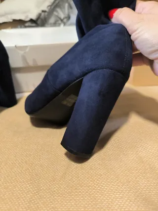 Botines azules de tacón