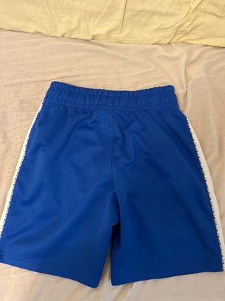 Pantalón corto Nike azul y blanco