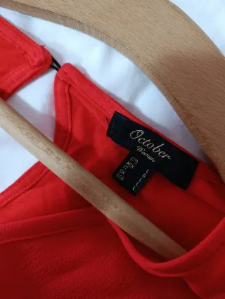 Blusa roja mujer manga volante
