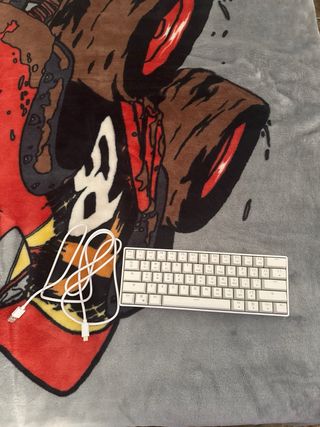 Teclado Mecánico GK61 60% Switches opticos Azules