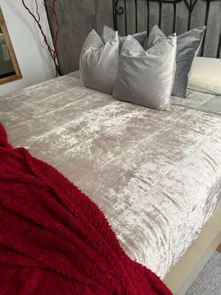 Edredón, manta, alfombra, cabecero vintage