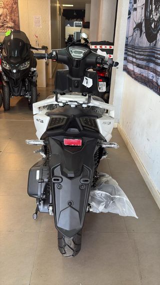 Kymco superdink 125 cc moto nueva
