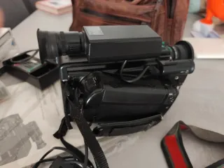 Sony Handycam Video 8 CCD-V30 de Segunda mano por 100 EUR en