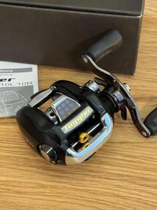 Carrete Megabass Juggler 10L