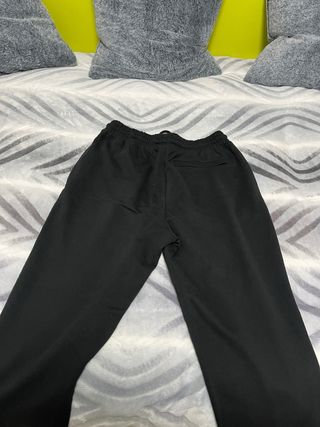 Pantalón deportivo Puma negro