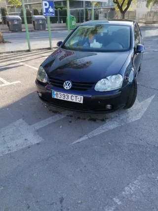 Volkswagen Golf 2004