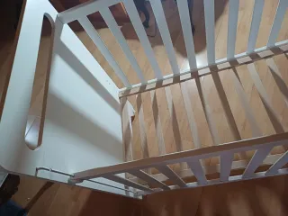 Cuna de madera y colchón Prenatal