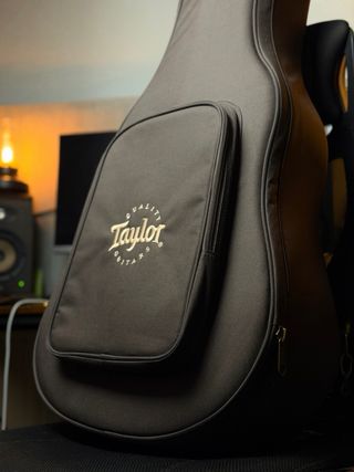 Taylor AD17 Black Top Guitarra Acústica