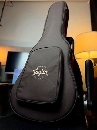 Taylor AD17 Black Top Guitarra Acústica