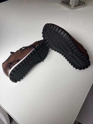 Deportivas Scalpers Marrones y Multicolor