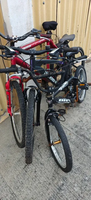 3 Bicicletas de 2 Montaña Aluminio y 1a BMX BH