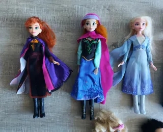 Muñecas Princesas Disney y Barbie