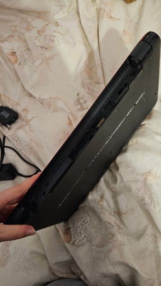 Portátil HP 15 Rojo