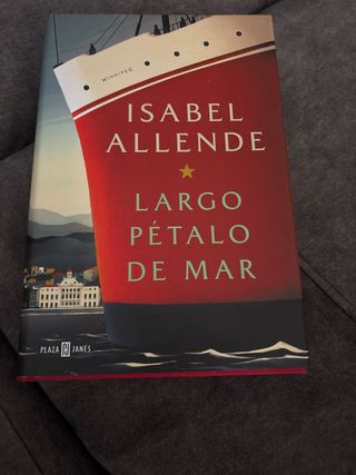 Largo pétalo de mar (Spanish Edition)