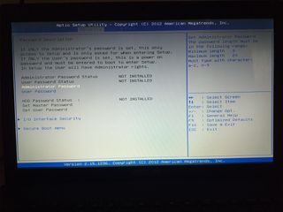 Portátil ASUS Negro en buen estado.