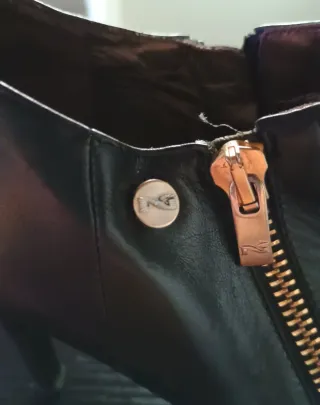 Stivaletti Nero Giardini neri con zip