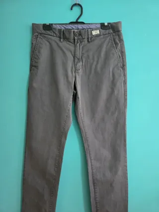 PANTALÓN CHINO DE HOMBRE. TOMMY HILFIGER TALLA 42