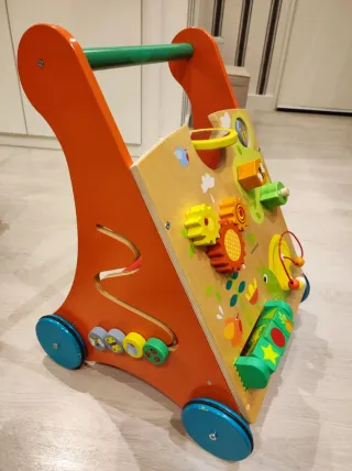 Correpasillos Tender Leaf Toys Madera