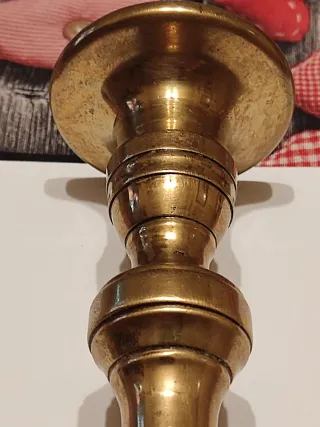 Pareja de antiguos portavelas