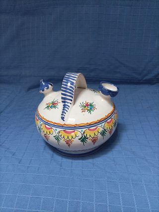 Juego de 4 piezas de cerámica decorada